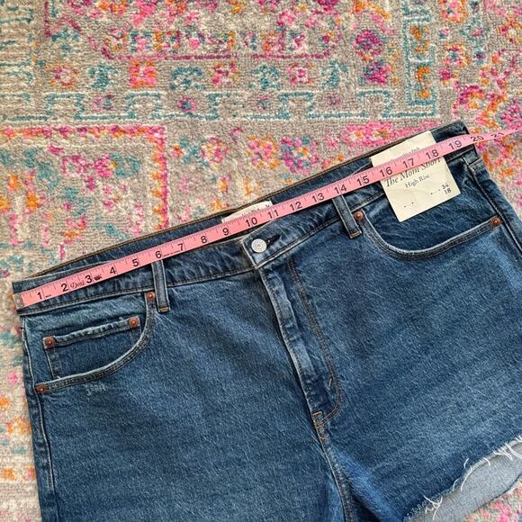 Abercrombie & Fitch High Rise Mom 2.5” Blue Raw Hem Shorts Women’s Size 34/ 18 - Picture 5 of 10